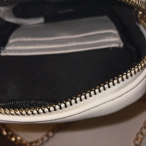 Purse - Picture 5 of 5